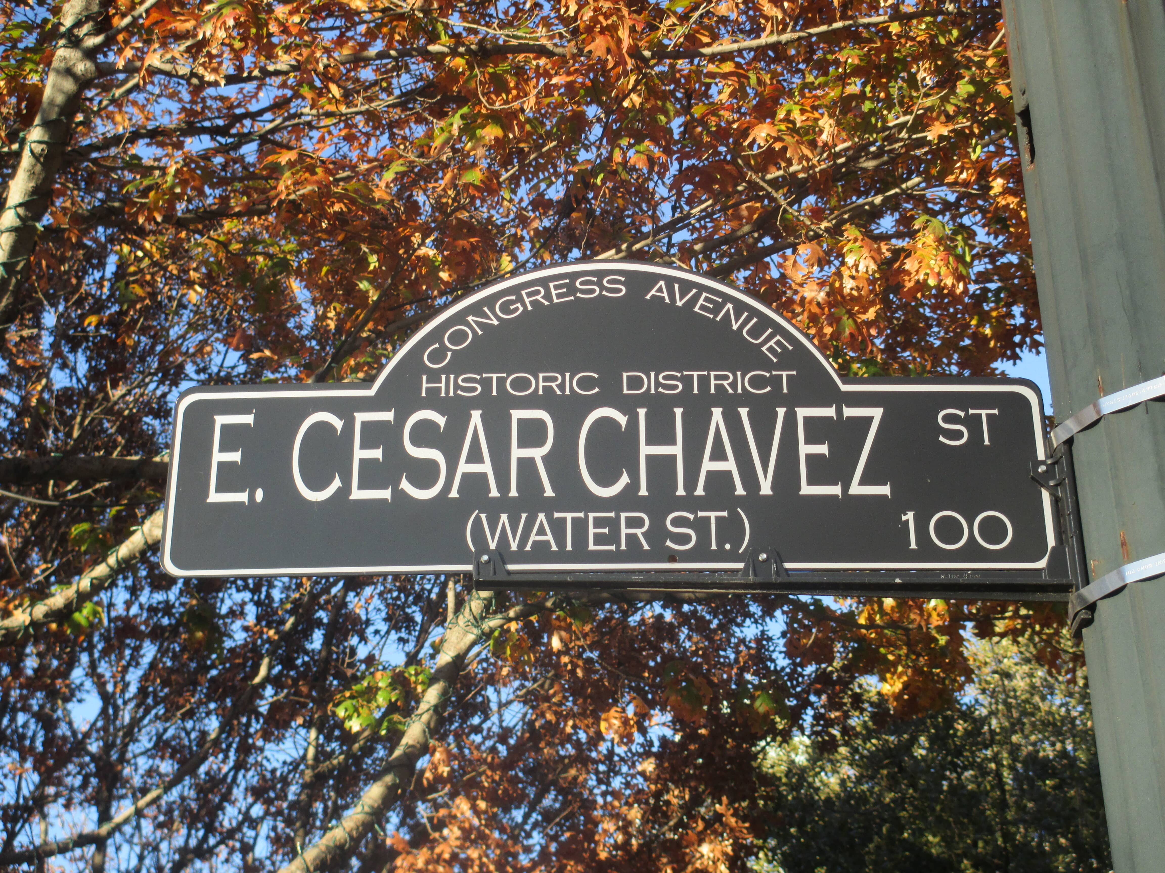 Cesar Chavez Street Sign No machine-readable author provided. Billy Hathorn assumed (based on copyright claims)., Cesar Chavez Street sign in Austin, TXIMG 6250 , CC BY 3.0